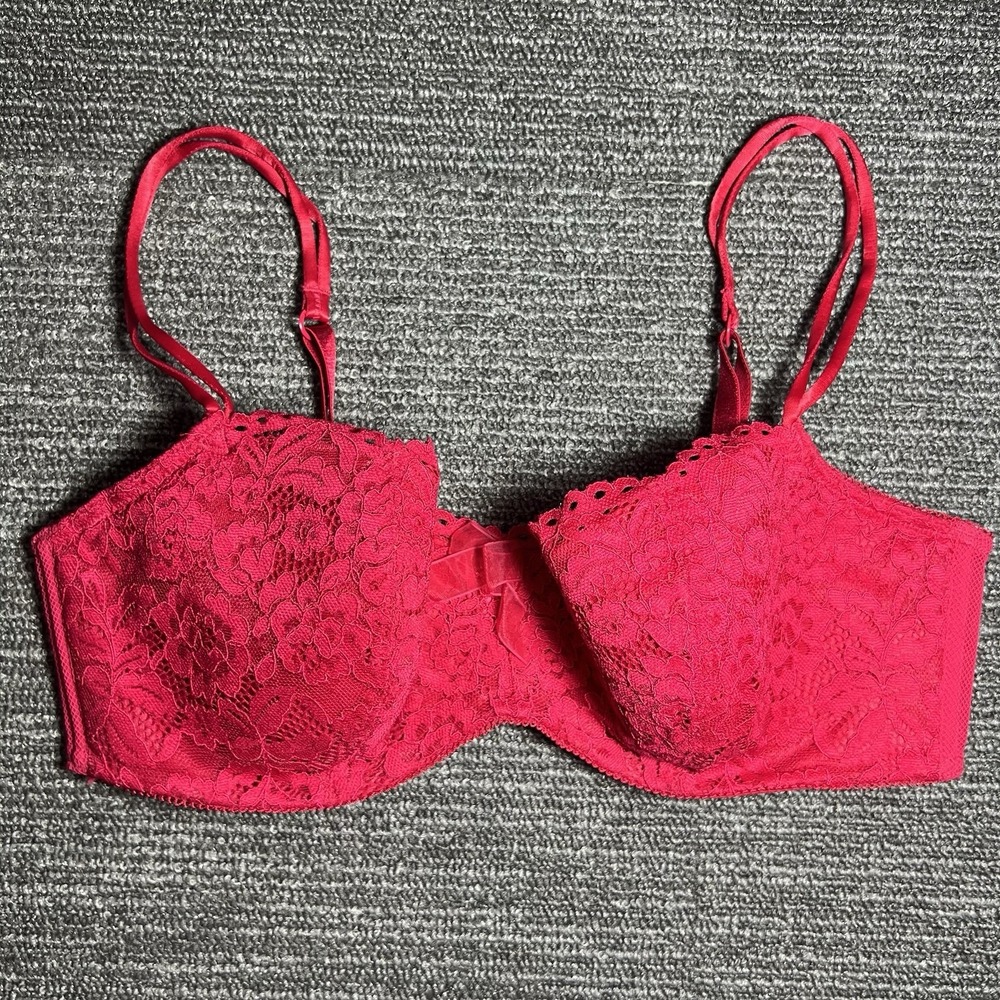 b.tempt'd Wacoal Ciao Bella Lace Underwire Bra Red 36D Floral Comfort Balconette